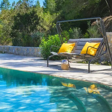 Villa Laconella 8&4, Emma *