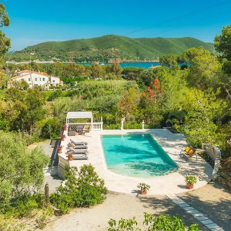 Villa Laconella 8&4, Emma *