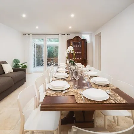 别墅 Laconella 8&4, Emma