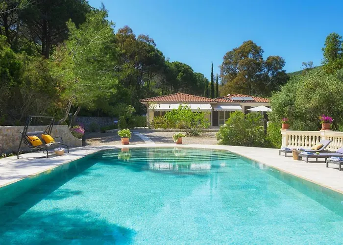 Villa Laconella 8&4, Emma